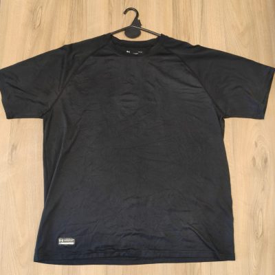 Remera deportiva Under