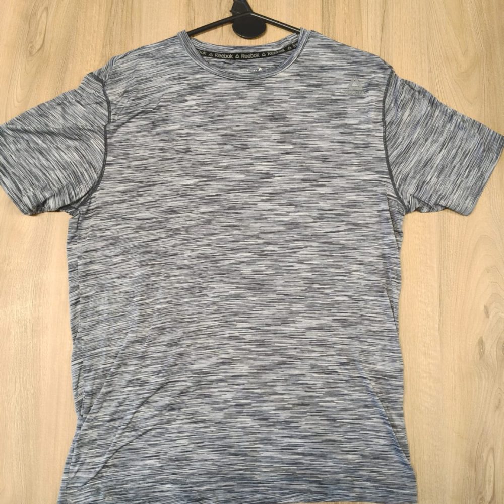 Remera deportiva